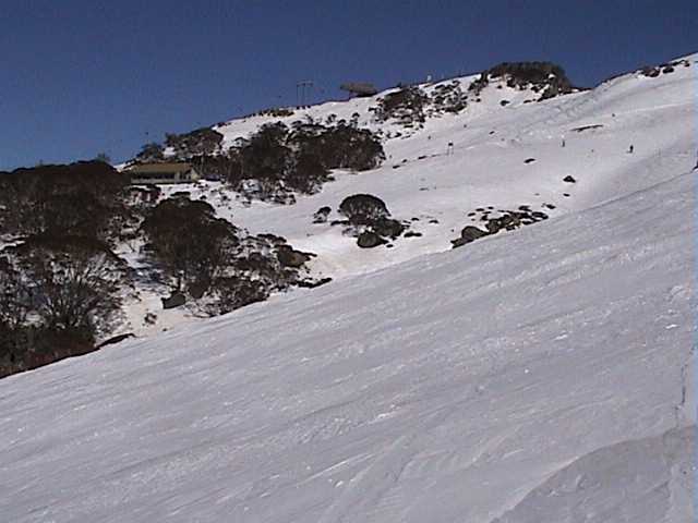 From sponars look towards Black Sallees and Crackenback