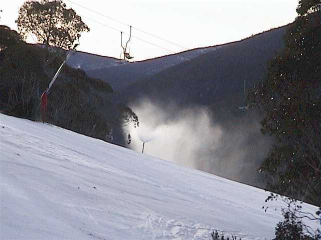 Looking towards the top of Sundowner