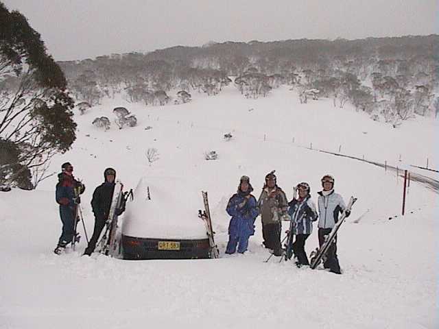 Marion and gang ready to dig out the car at DHG