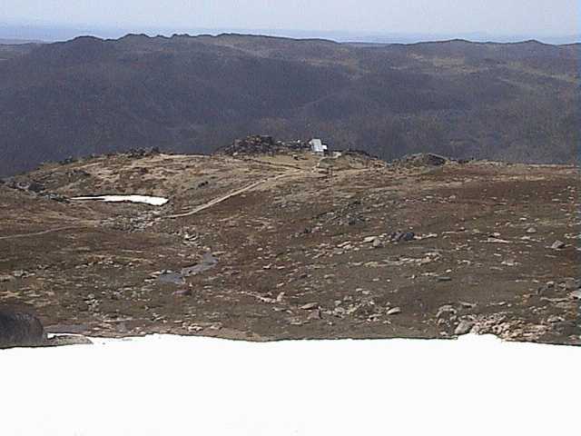 Not much snow between the top of Signature Hill and Eagles Nest