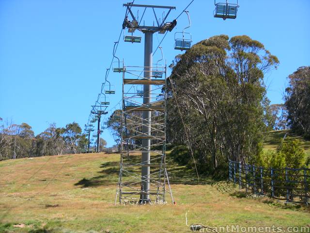 Maintenance on Snowgums chair or a new bungy jumping platform?