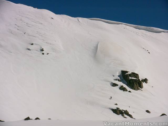 Rosco: a dot on the boot pack zipper line up to the Kozi cornice