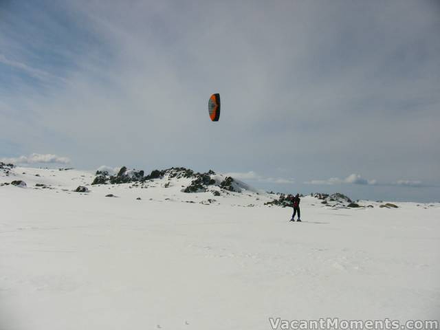 Wazza flying his kite below the Ramsheads