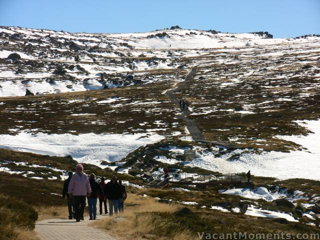 Mt Kosciuszko track was popular on the weekend