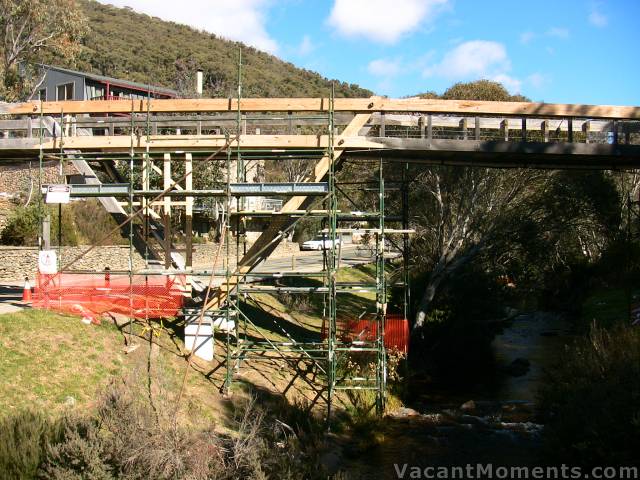 Fresh splinters on the foot bridge