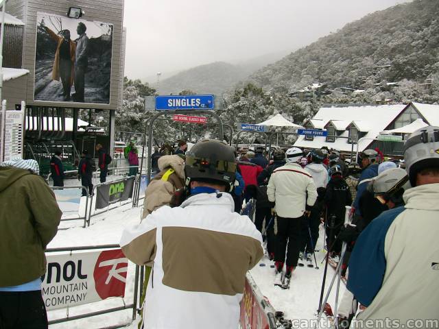 Queue for Kosciuszko Express at 8:15 this morning