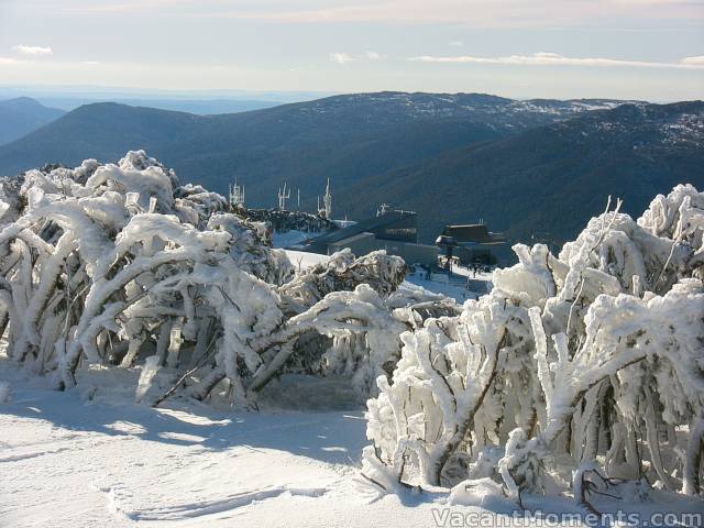 Eagles Nest from above The Basin