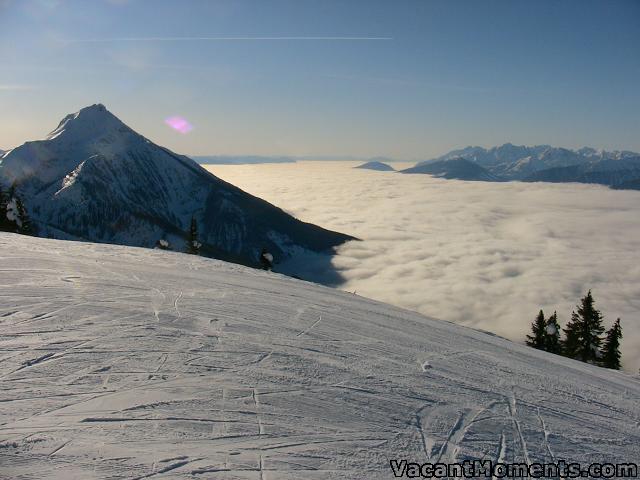 Highest lifted point some 5600 vert feet above base