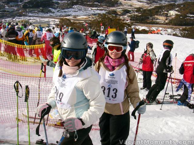 Hannah & Lucy awaiting their first run for Bega High