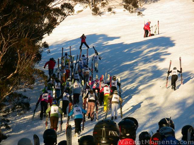 The women are away on the Le Mans start above Snowgums