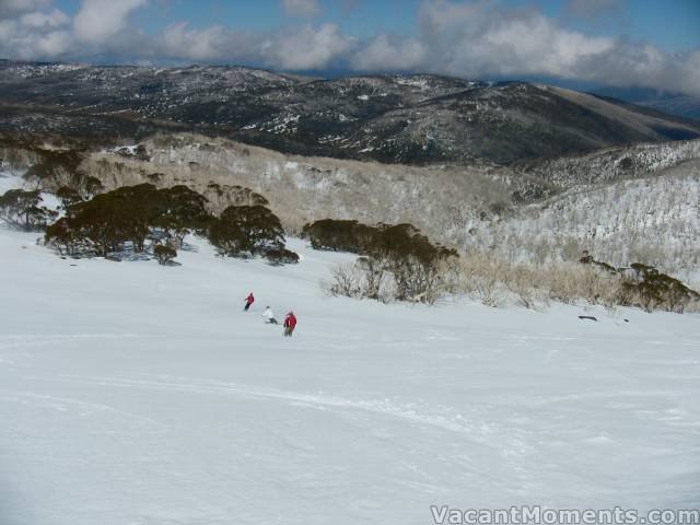 Marion leading Michelle & Brent towards Bogong on Tuesday