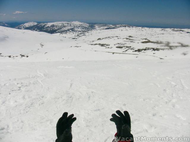 Looking north from the summit of Mount Kosciuszko