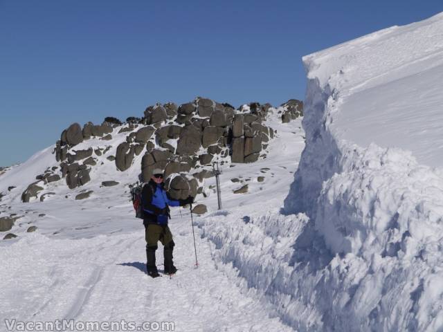 Last word goes to Lynne with her photo of Ray on the traverse from top of Basin to Karels T-bars