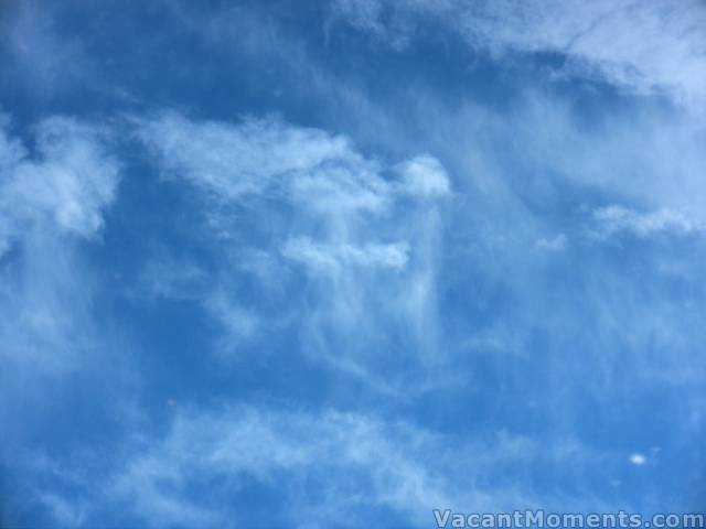 Interesting clouds on Saturday heralding something ...