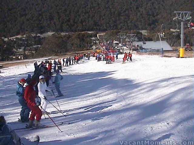 The queue got so long at Lovers Leap that it was almost back up to BunnyWalk station<BR>where we had to get off