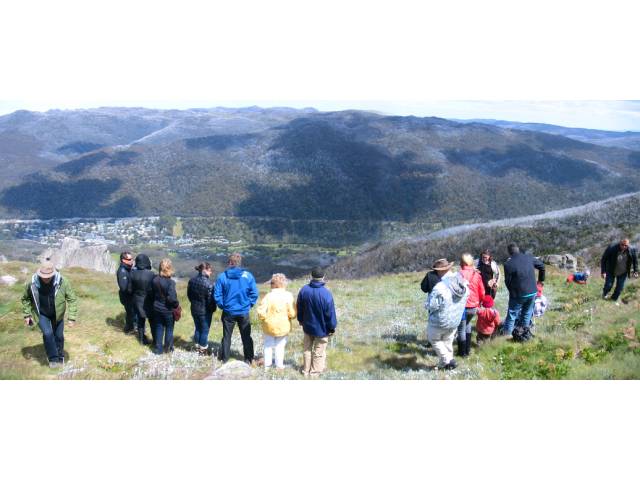 Robin Oaten's partner, family and friends gathered above Thredbo