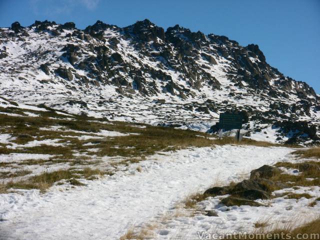 The Mt Kosciuszko walking track with Sig Hill in the background