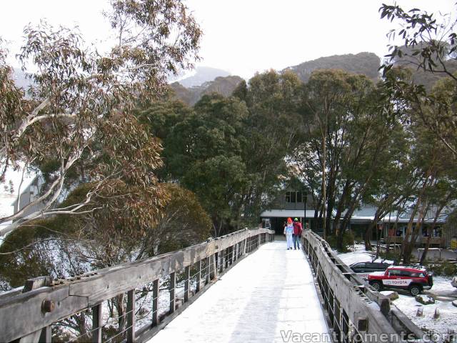 Dry snow on the bridge at midday today