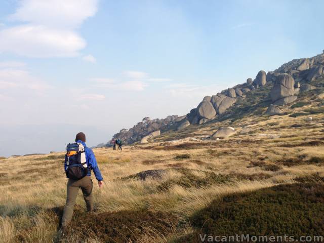 Matthew Quomi - Thredbo historian on route to the Ramsheads with K7 Adventurers<BR><a href=rrr.asp?rrid=733 target=_blank>See earlier report</a>