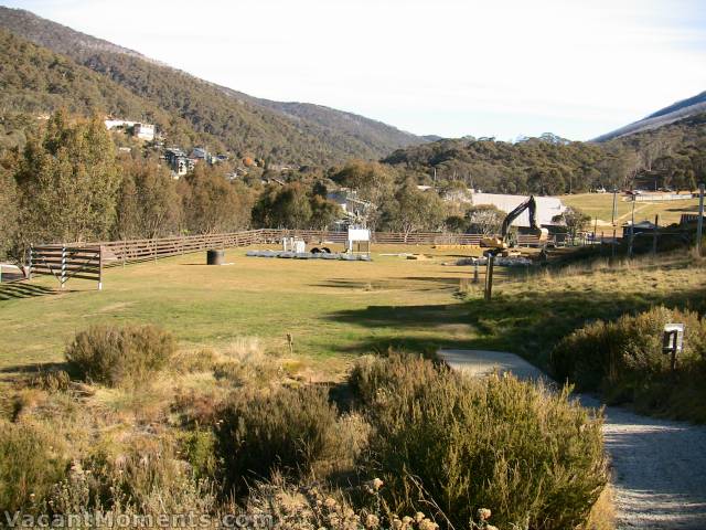 Snow runner 1 is being moved from Friday Flat to the beginners bowl.<BR>Great for raw recruits. Note the catch fence.