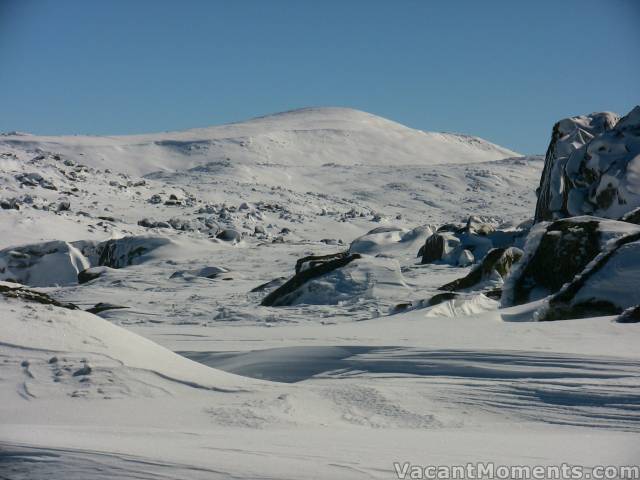 Mt Kosciuszko and the cornice is already building