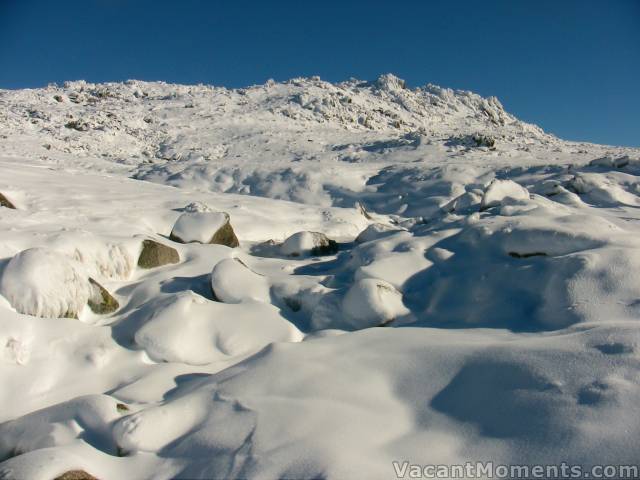 Much more snow than <a href=rrr.asp?rrid=747>Saturday's photo from the bridge</a>