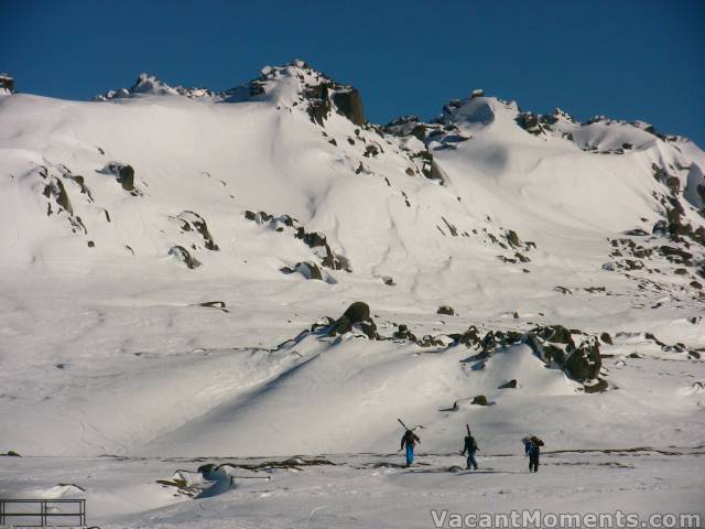 Looking towards Signature Hill<BR>I've never seen the wind drifts on The North Face looking like that