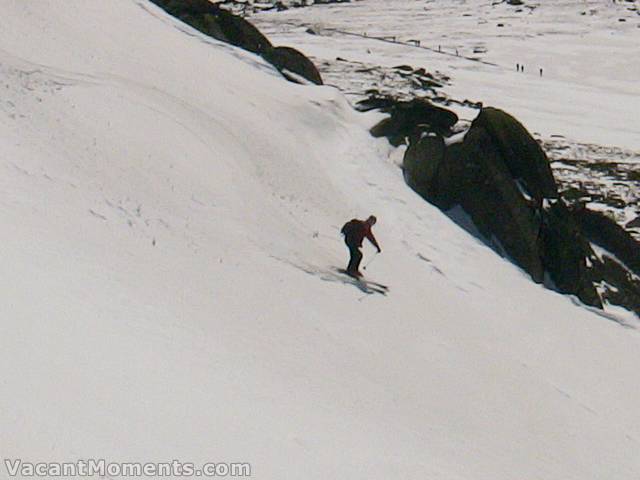 You might make out the people (little dots)<BR>walking, snow shoeing and skinning towards Kosi along or beside the walking track