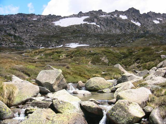 View from the bridge on my way back for a beer at Eagles Nest<BR>just after midday today