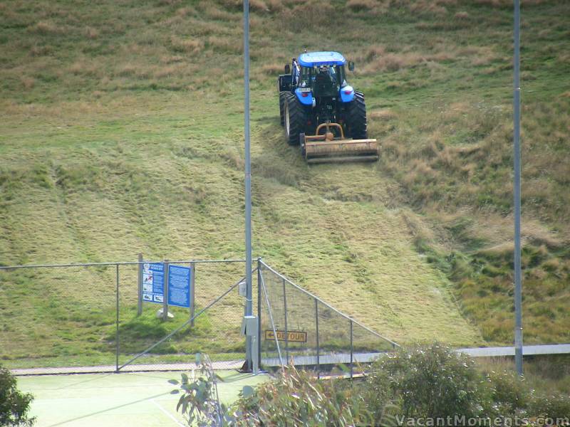 The barber of Thredbo has turned to the lower slopes