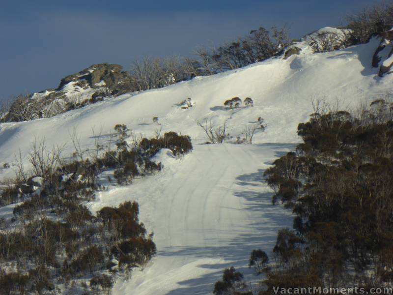 I had noticed the groomer lights around midnight<BR>Dawn revealed their   work and good reason to go for early lifts