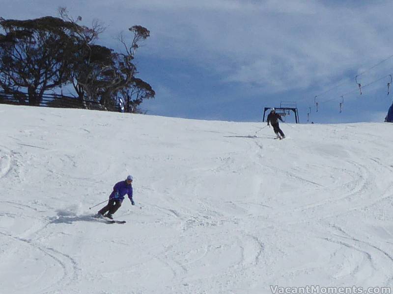 Erica and Genevieve ripping the crowded slopes of the Basin