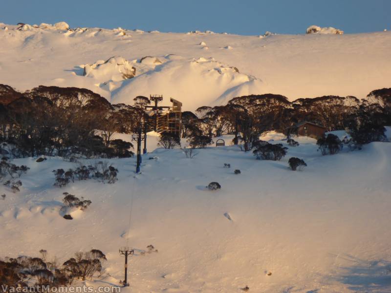 Freshies to be had on Cannonball and The Rim behind