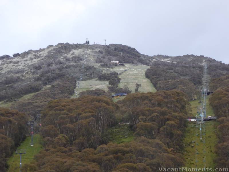 Early Wednesday morning - December 2 - and there's a dusting of snow above 1600m