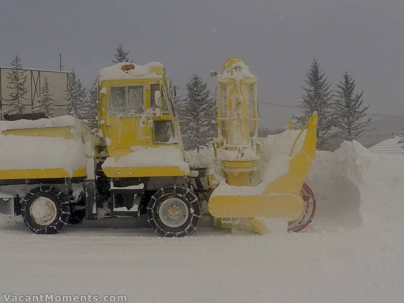 Road clearing is big business in Japan