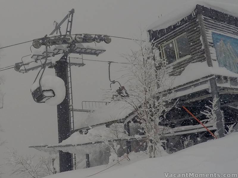 After all that snow in Rusutsu, lifts had to be cleared before riding