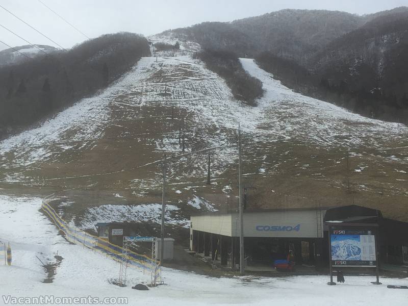 Conditions still not good at the bottom of Hakuba - photo courtesy of SpongeBob