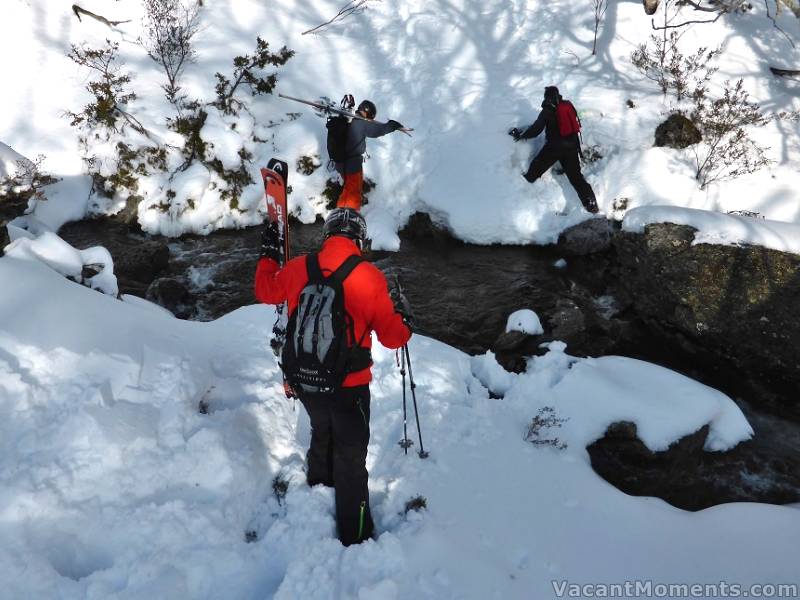 I missed a ski with Rosco on the weekend - may be just as well ;-)<BR>Photo by Rosco as the lads negotiate Bogong