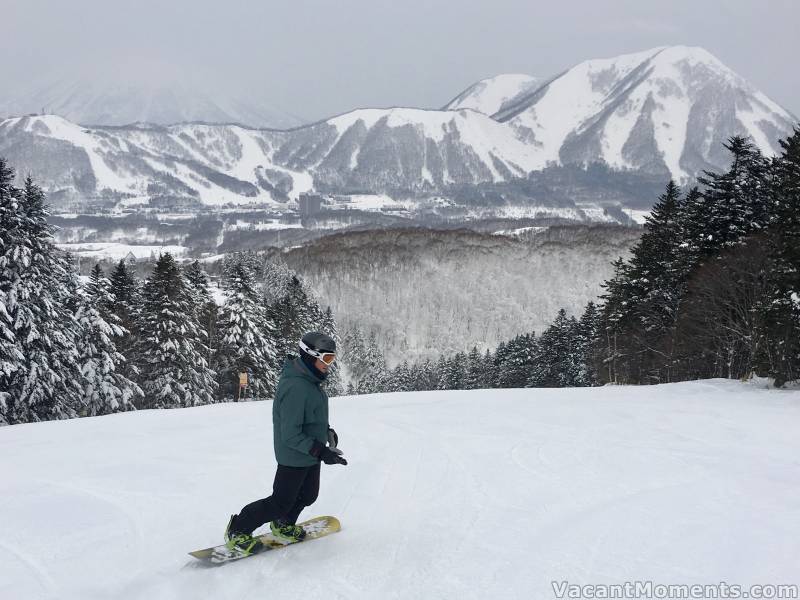 OMG - what the ... Lucky Phil on a snow board?<BR>He's had two broken wrists before - I hope you're wearing wrist guards?